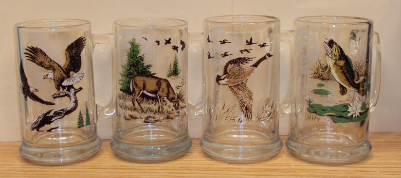 Set of 2 Schmidt Beer Glasses/ Wild Turkey and Bear Motif Glass